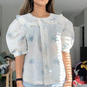 White Breezy Button Down Blouse Puffed Sleeves Lightweight NEVER WORN. SZ. S